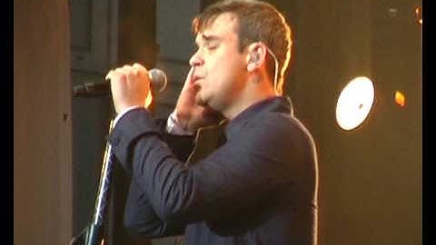 Robbie Williams - You know me - Berlin 2009