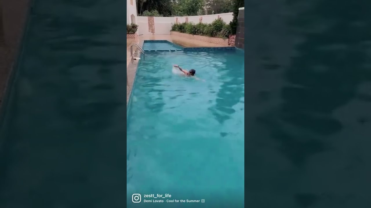 Summer Vibes Pool Time 