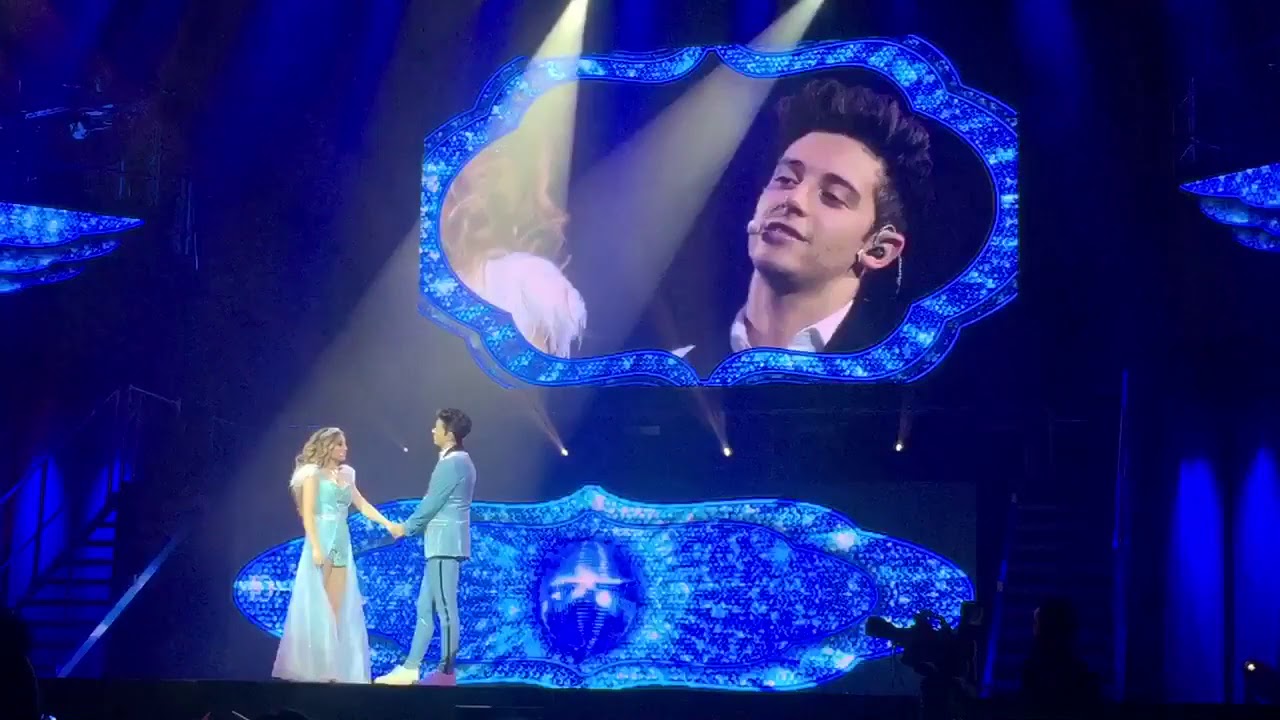 QUE MÁS DÁ SOY LUNA LIVE VIENNA AUSTRIA || LUTTEO RUGGAROL ||