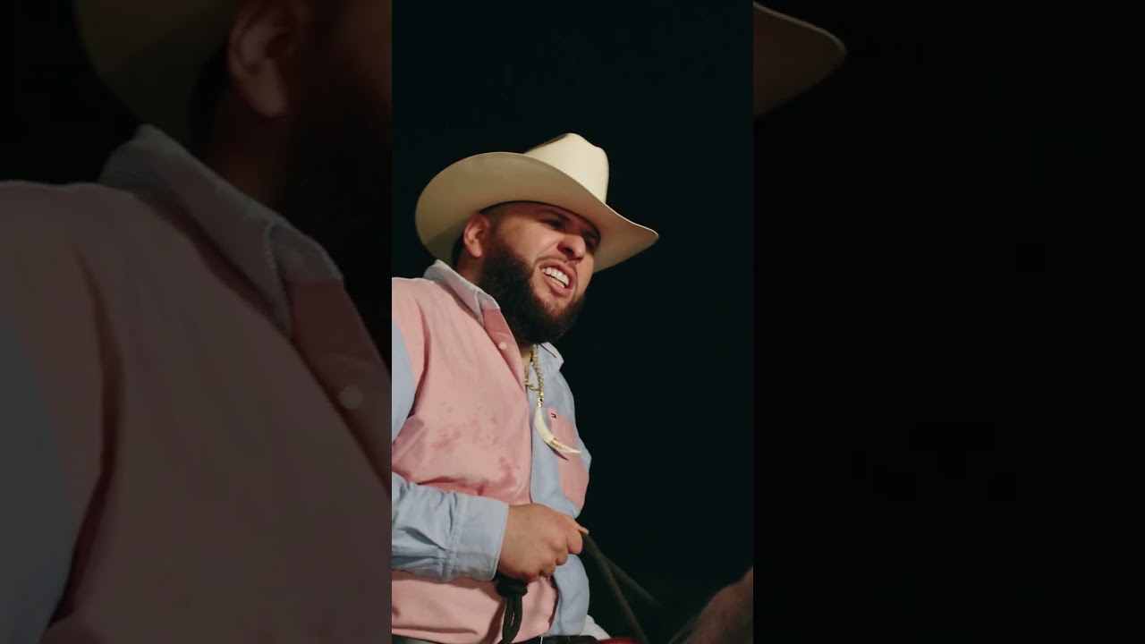 En Donde Andas Dolorcito de cabeza 😎 #LaSerenata #ElFantasma #MusicaMexicana #Shorts