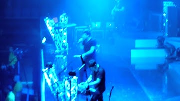 Example - Wont Go Quietly [Live] [HD]