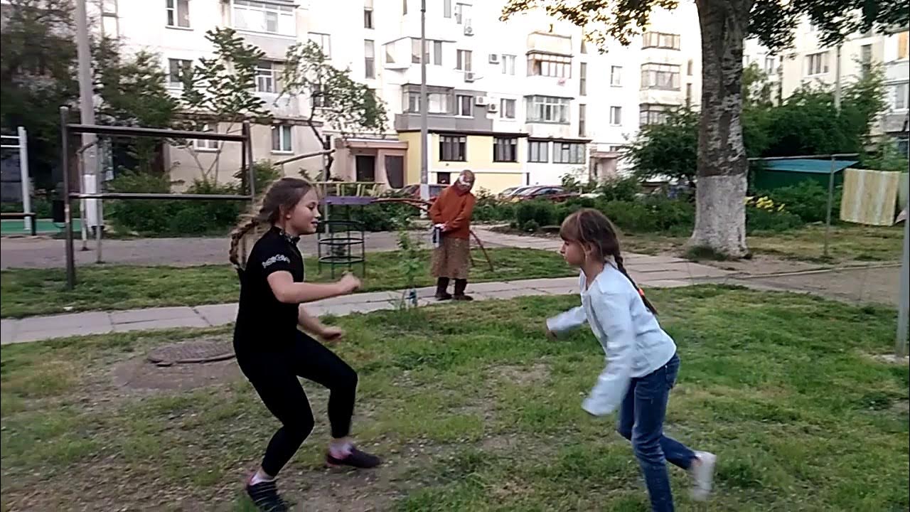 Драки девочек подростков в школе. Дерутся девочки школе. Дерутся девочки школе. Драки девочек подростков в школе. Дерутся девочки школе.