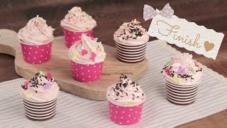 苺のデコカップケーキの作り方 For My Darling ホットケーキミックスでスイーツデコレシピ Youtube