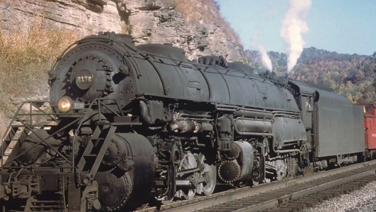 Lionel JLC N&W Y6b vs MTH Premier comparison and run