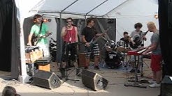 Sommerfest 2013 Hold The Line - SlapStick Bandprojekt  - Durasi: 0:49. 