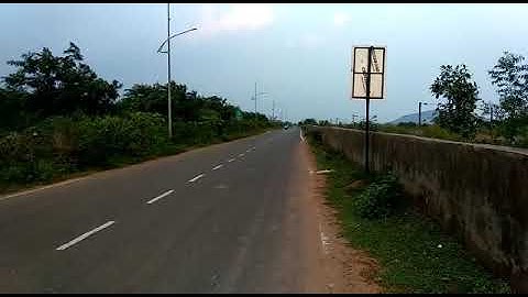 Yamaha r15 v3 vs apache rtr 160 drag race