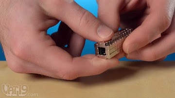 BuckyCubes Magnetic Desktoy Demonstration