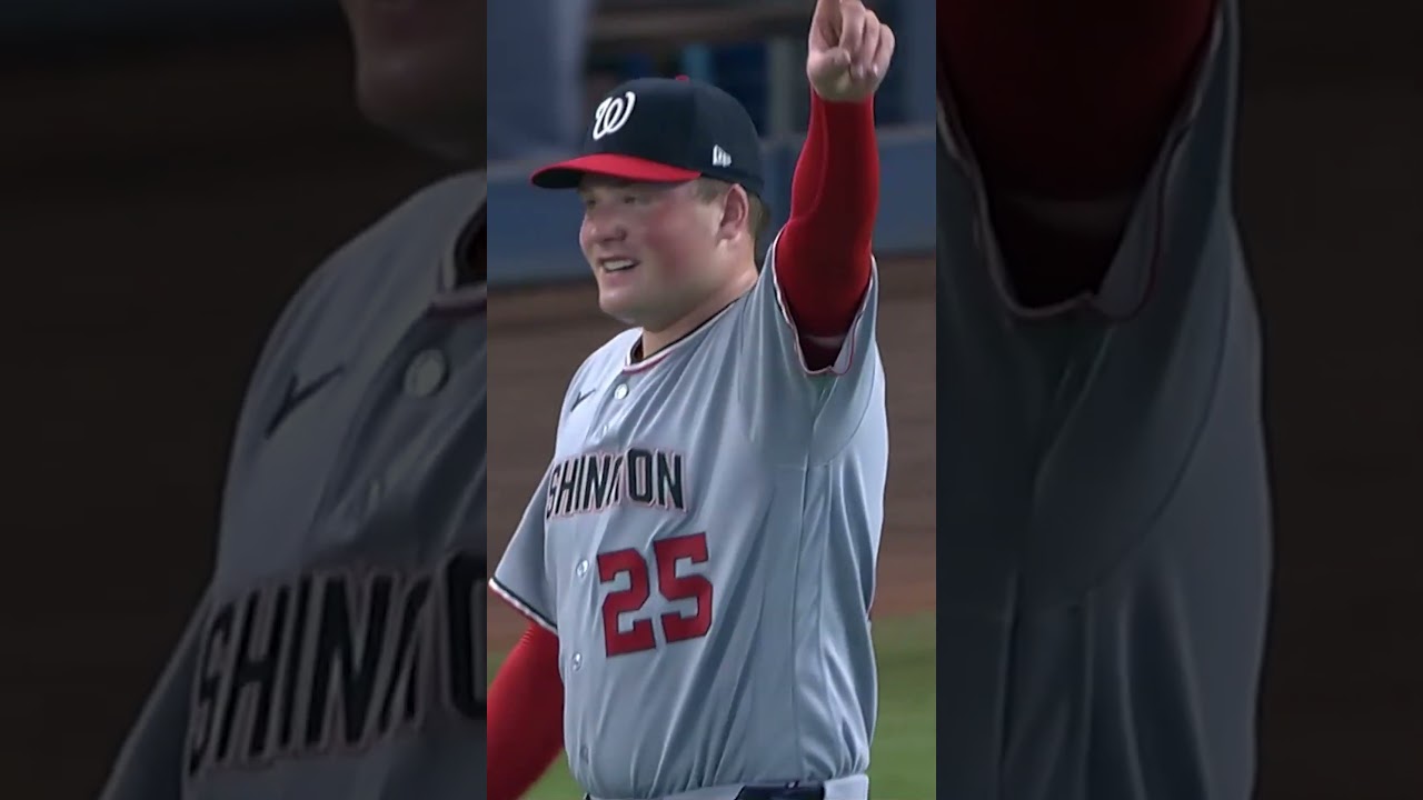 Jacob Young just climbed up the wall like he's Spider-Man! 🕷️🕸️ #nationals #mlb