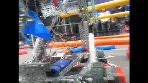 VEX Round Up 1366E Berkner FEARLESS Robotics on-board Camera Elims-1