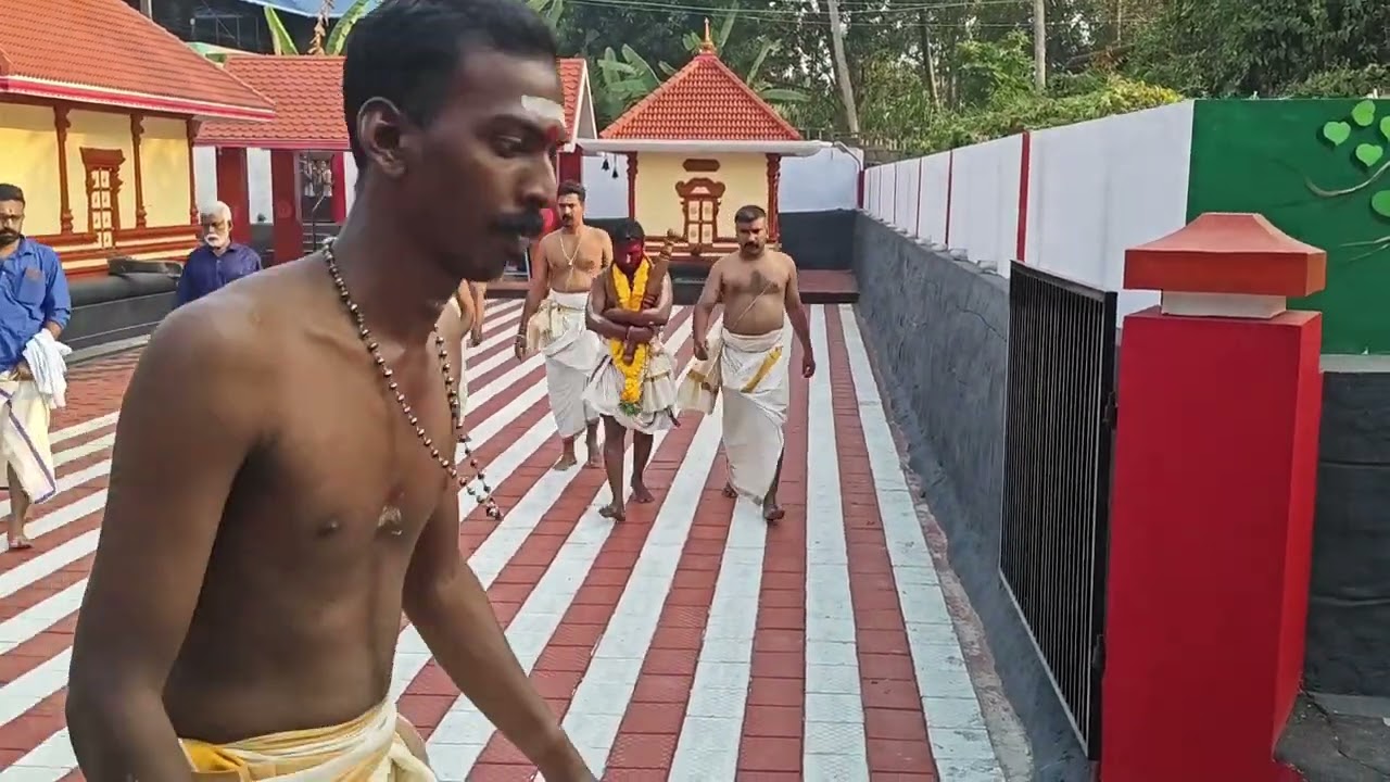 മാട സ്വാമി അമ്മയെ കാണുവാൻ എത്തുന്നു 