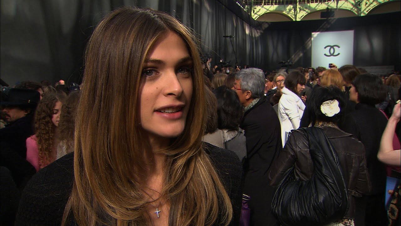 Fall Winter 2011/12 Ready-To-Wear: Celebrity Interviews - CHANEL