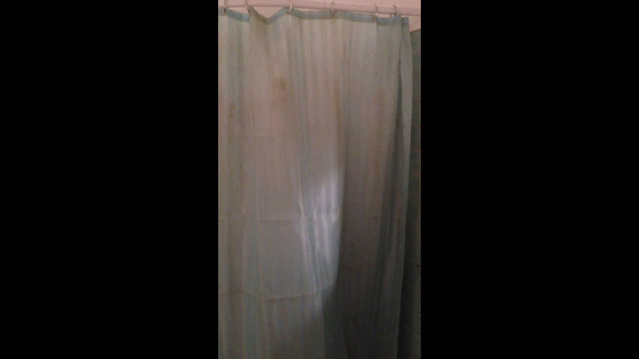 APOCALYPSE POMPEII: The Adventures of Lynne and English PART VIII "Shower scene"