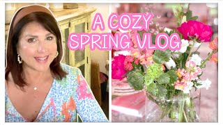 Cozy SPRING VLOG | I am glowing & what is this thing?