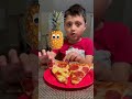 Pizza!!! pepperoni versus pineapple farm