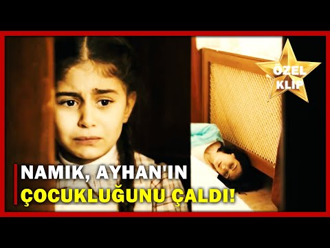 Namık, Ayhan'ın Çocukluğunu Çaldı! - Siyah Beyaz Aşk Özel Klip