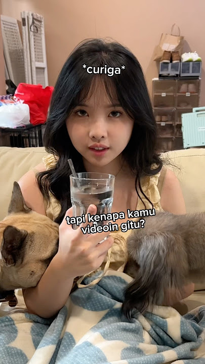 prank boyfriend giving drinking water but using a spoon 🤡 #prank #couplecomedy #dating #comedy