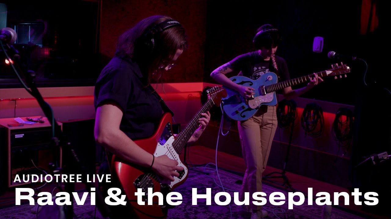 Ver Raavi & the Houseplants - Run Through | Audiotree Live en YouTube Ver Raavi & the Houseplants - Run Through | Audiotree Live en YouTube