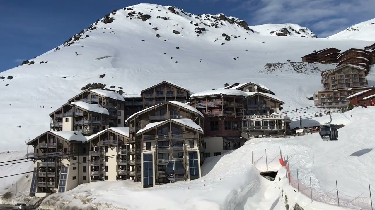 Val Thorens Plein Sud chairlift to La Folie Douce