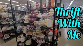 Christmas at Goodwill | Thrift with me | Disney Vinyl Records, Basket Purse