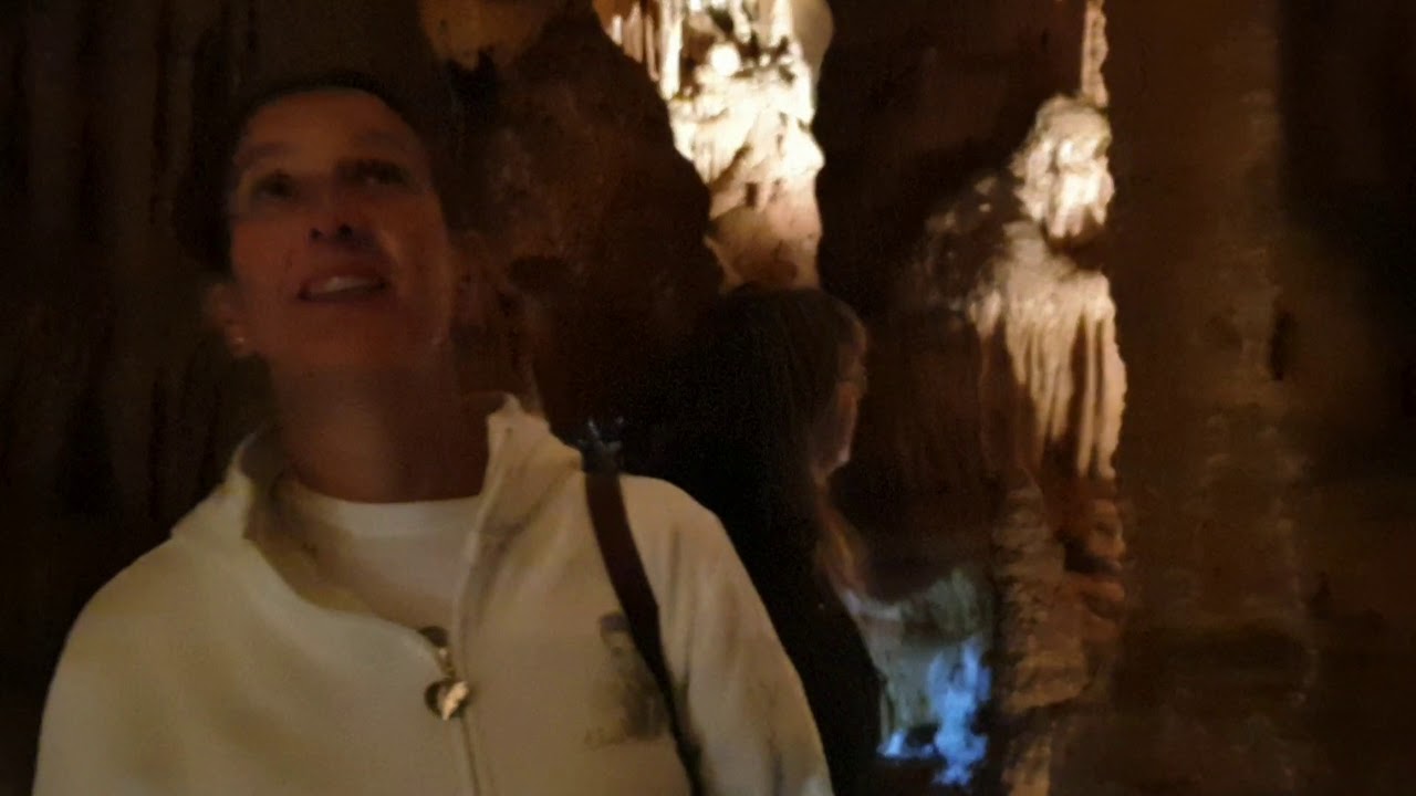 King Solomon Cave / Mole Creek Caves / Touring around Tasmania YouTube