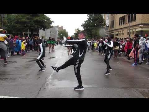 jefferson-davis-vols-marching-band-|-motown-philly-|-magic-city-classic-parade-|-2019-|