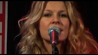 Pernilla Andersson om sin största rädsla i Melodifestivalen
