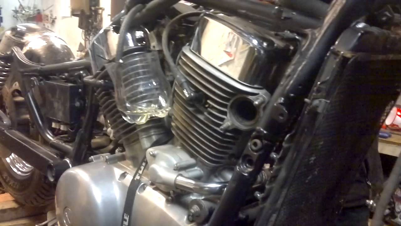 VN1500 first start after complete engine rebuild - YouTube