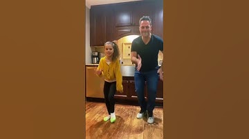 Thumbnail of Best Father Daughter dances 🧑🏻‍🦱👩🏻‍🦱 #shorts