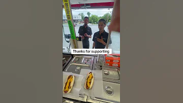 Food Helpmemakethismakesense Streetfood Foodie Sandwich 