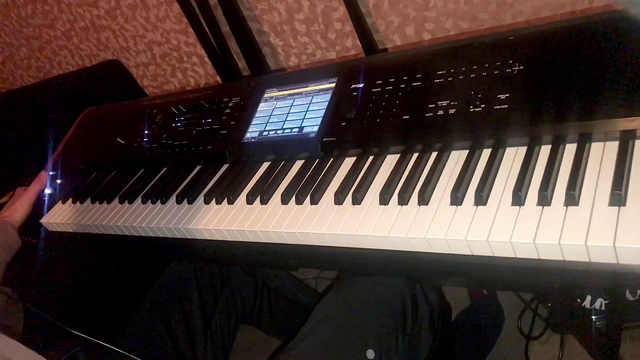 the synth and guitar solo of ROSANNA- toto