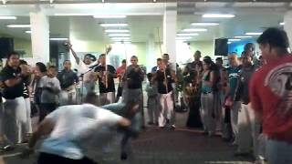 Roda  capoeira cuca barra professor josias
