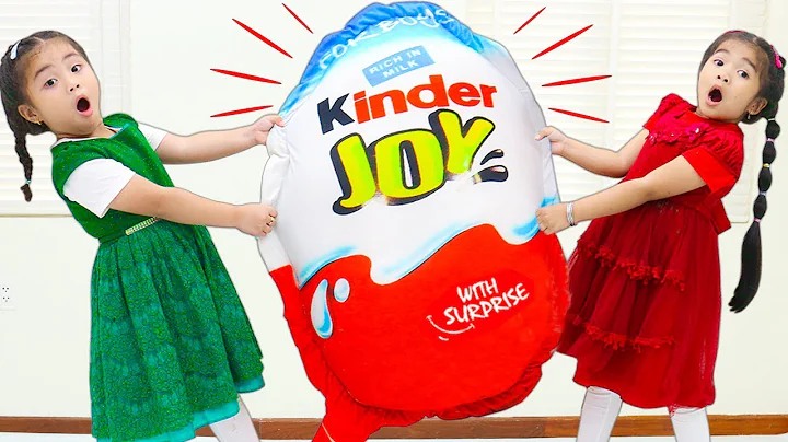 Suri & Annie Go On Giant Chocolate Kinder Joy Surp...