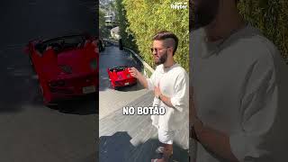 ruyter e duda andando de ferrari