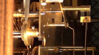 Setting a Grandfather Clock Hour and Quarter Hour Chime Gear Trains Link to my first video on this grandfather clock http://www.toddfun.com/2016/01/10/howard-miller-grandfather-clock-part-1/ How to