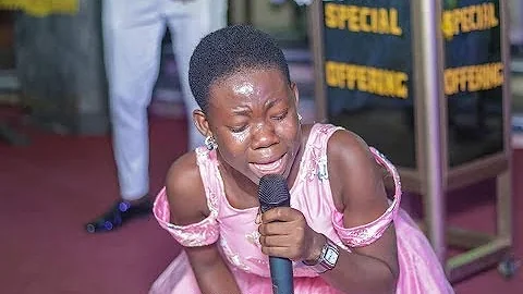 Holy spirit in control Odehyieba Priscilla @ Accra Before his Throne full worship