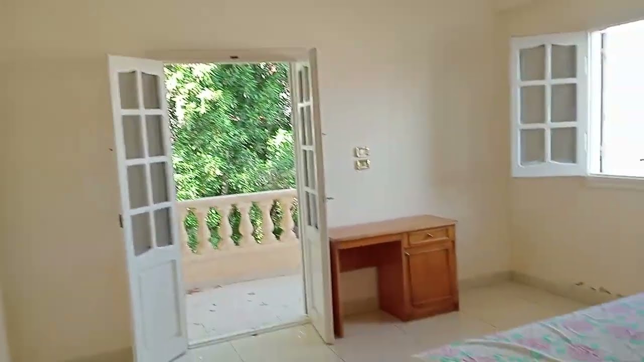 فيلا للبيع مساحه 400متر أو الساحل الشمالي للتواصل محمود للتسويق العقاري 01010150636