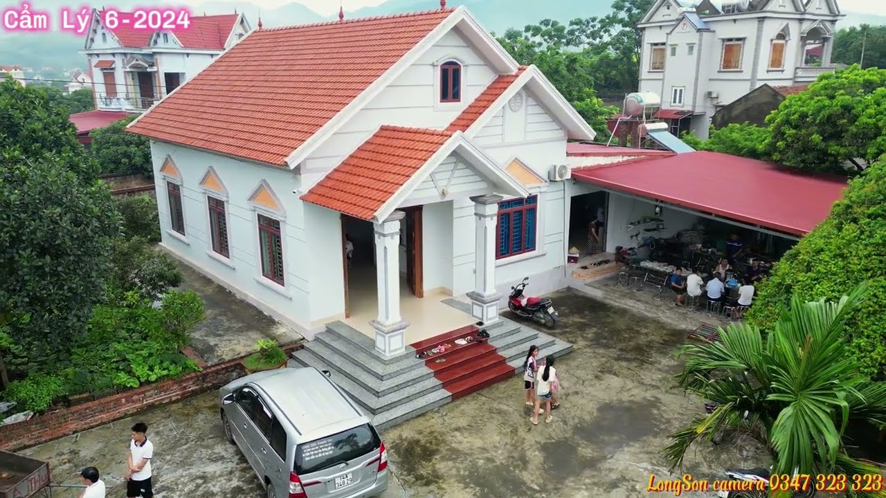 Kiều Bào Về Thăm QUÊ