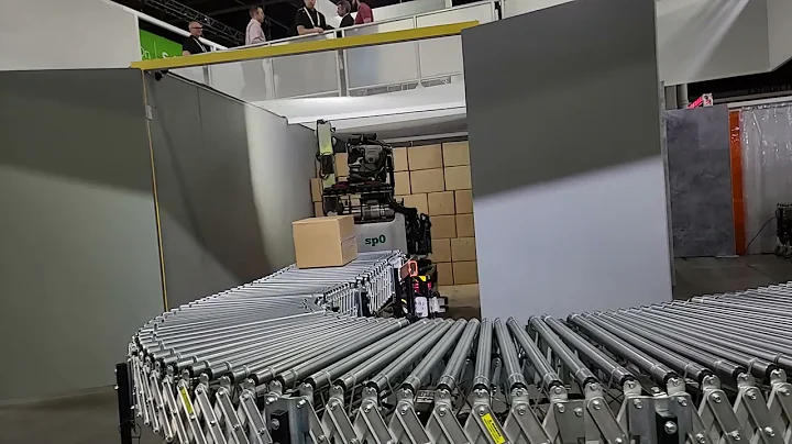 BostonDynamics stretch unloading boxes