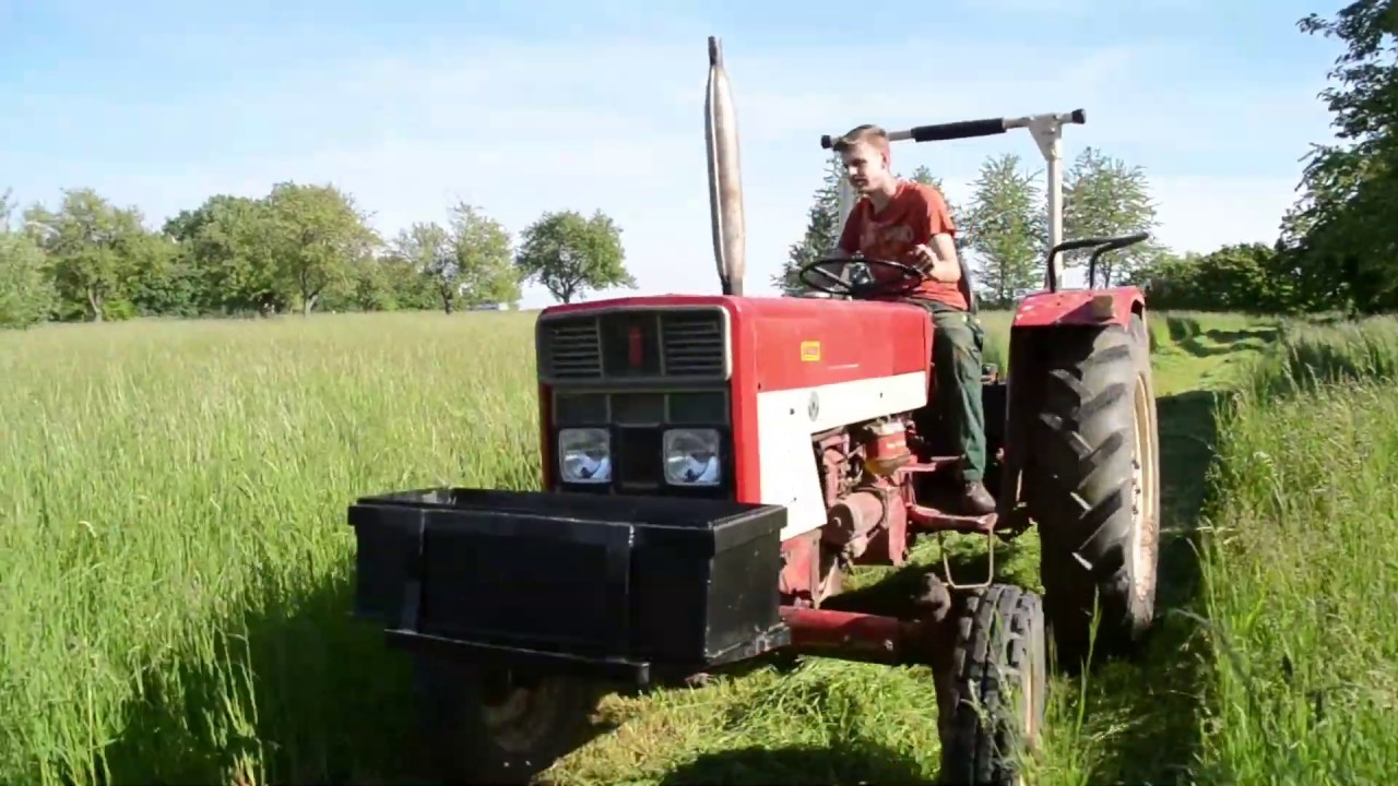 IHC 423 mit Deutz Fahr KM 24CR