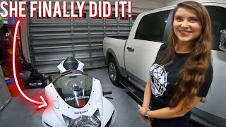 She FINALLY Did It! | GSXR750 Mirror Block Off Turn Signals Install