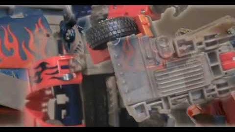 Transformers Revenge of the Fallen: Optimus Prime Enters Shanghai Stop Motion (REDO)