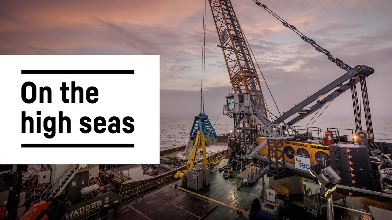 Liebherr - HS 8300.2 on the high seas