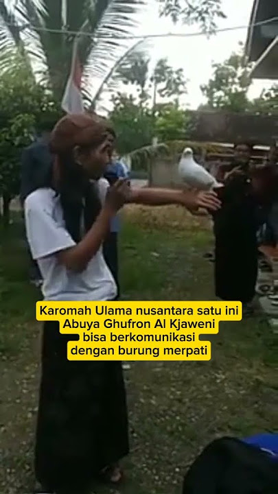 Mama Ghufron Bicara Dengan Merpati