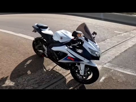 SRAD 750 2012 ACELERANDO DO JEITO QUE TEM Q SER | AKRAPOVIC PURE SOUND