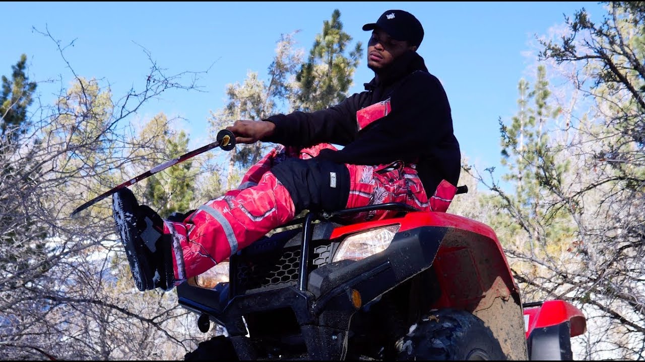 YouTube에서 Xavier Wulf - Space Punks (Official Video) 보기 YouTube에서 Xavier Wulf - Space Punks (Official Video) 보기