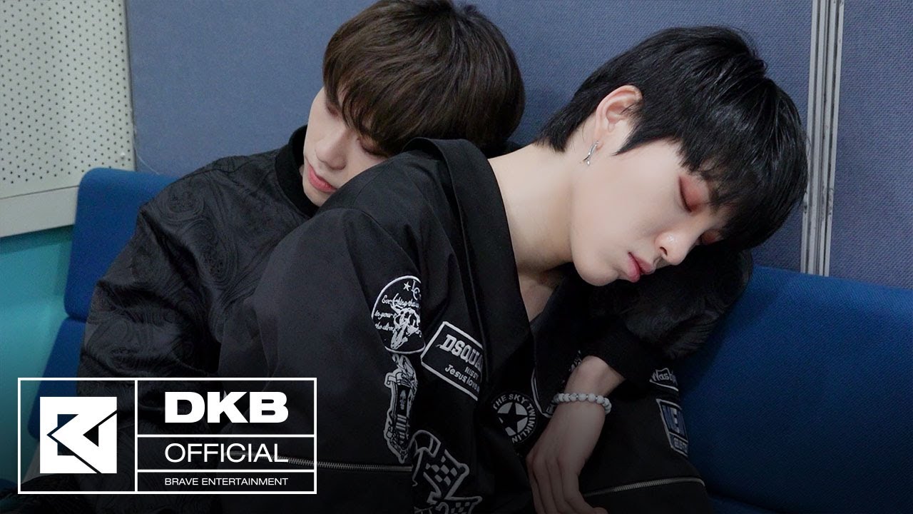 DAKCUMENT #58 닼둥이 대기실 속 미니게임천국🎮