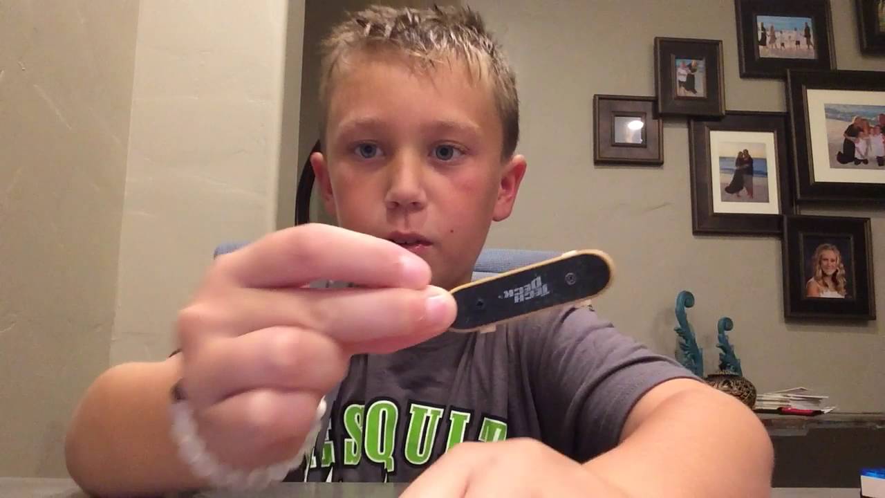 Mini tech deck - YouTube