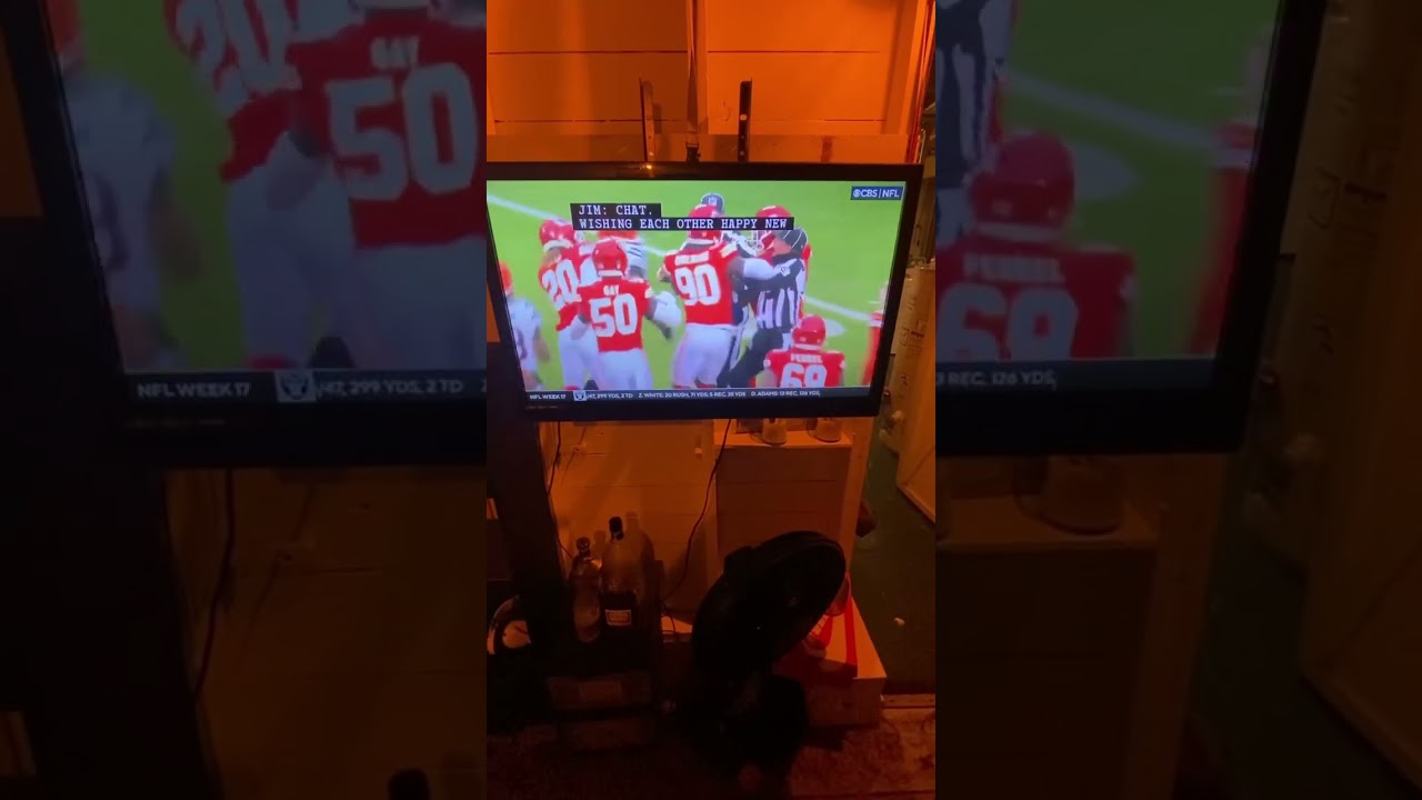 Ja’Marr Chase Wants ALL THE SMOKE With L'Jarius Sneed 😱 