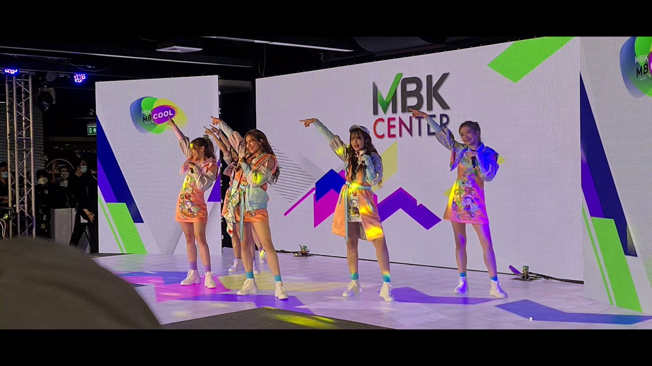 BNK48 - MBK New Episode @ Mbkcenter
