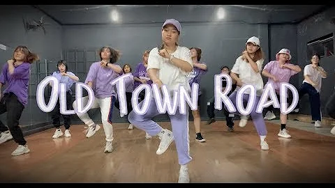 Old Town Road - Lil Nas X ft. Billy Ray Cyrus (Dance Cover) | Choreography by Mori Minami
